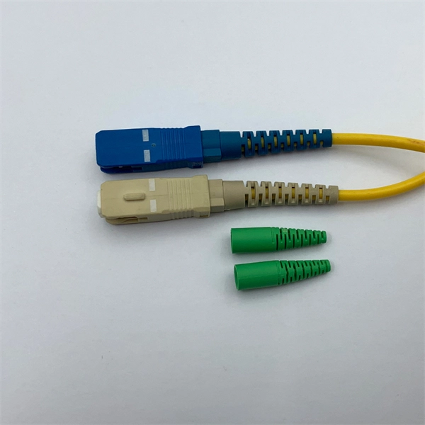 Russian Fiber Optic Splice Box 8 Cores 