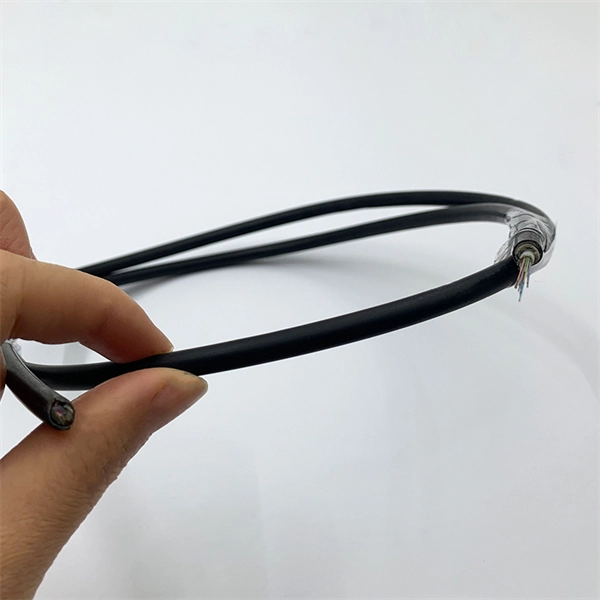 Can optical fiber be made from a single-layer fiber optic cable 