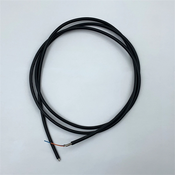 How are fiber optic patch cords made in an electronics factory 