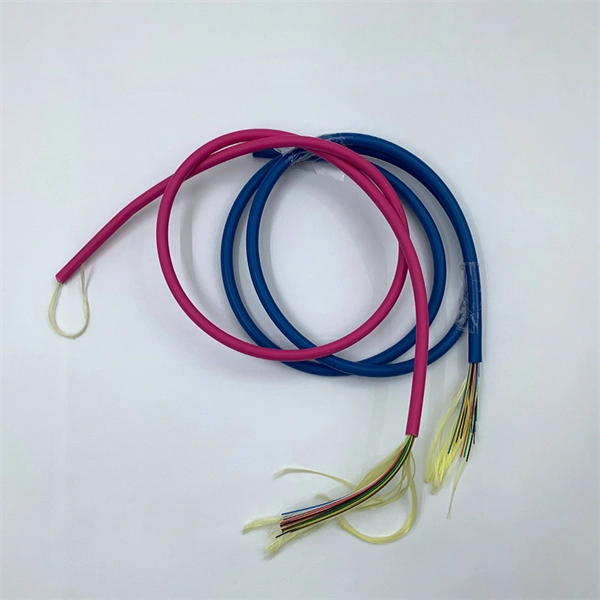 Fiber Optic Cable Splice Tray in Server Rack