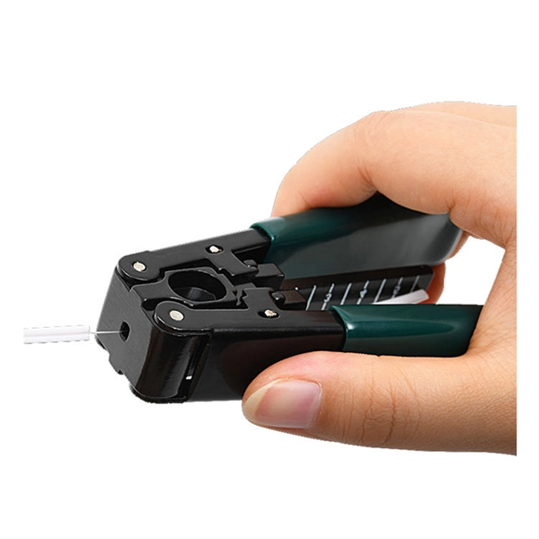 How to connect the optical splitter in the corridor  PDF preview