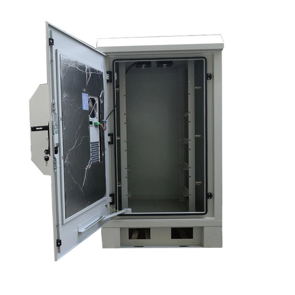 What does the primary port of an optical distribution box refer to  PDF preview