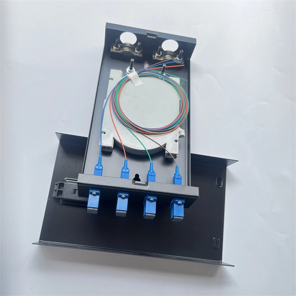 Multimode Optical Transceivers and Single-mode Fibers PDF preview